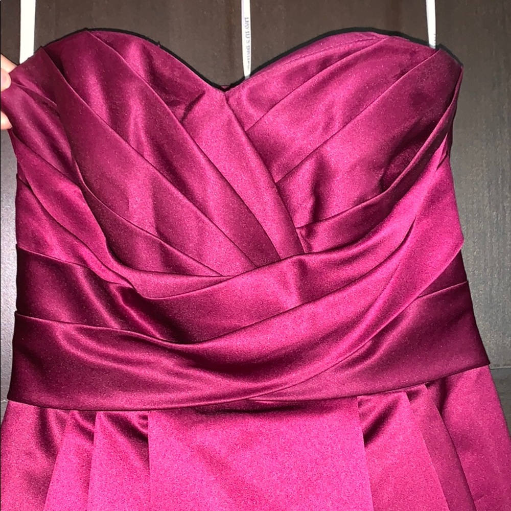 Dress - Picture 2 of 5
